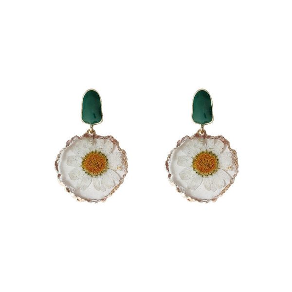 Wholesale 14K Plated Daisy Preserved Flower Alloy Earrings on Sale