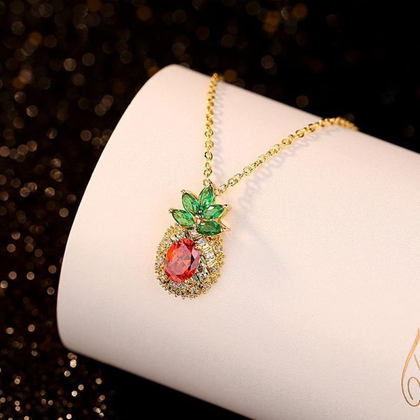 Wholesale Copper Diamond Carrot Pendant Creative Necklace Online Sale