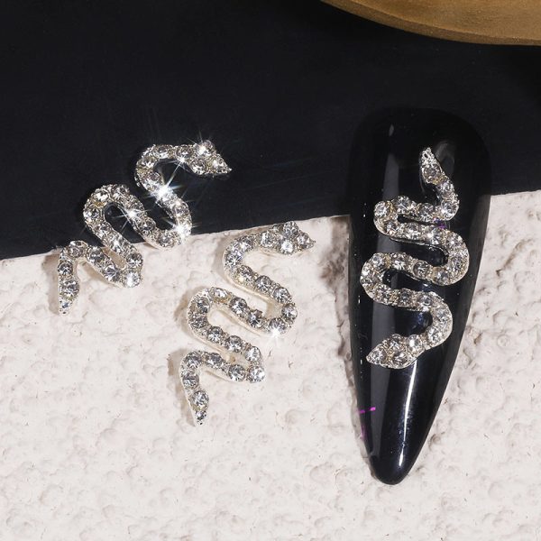 Wholesale Alloy Snake Retro Metal Diamond Diy Nail Decoration Package 10 Sale