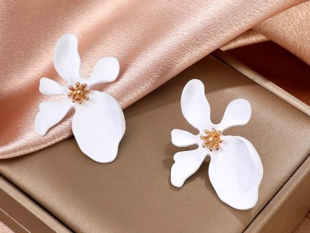 Wholesale 3D Flower Alloy Earrings on Sale