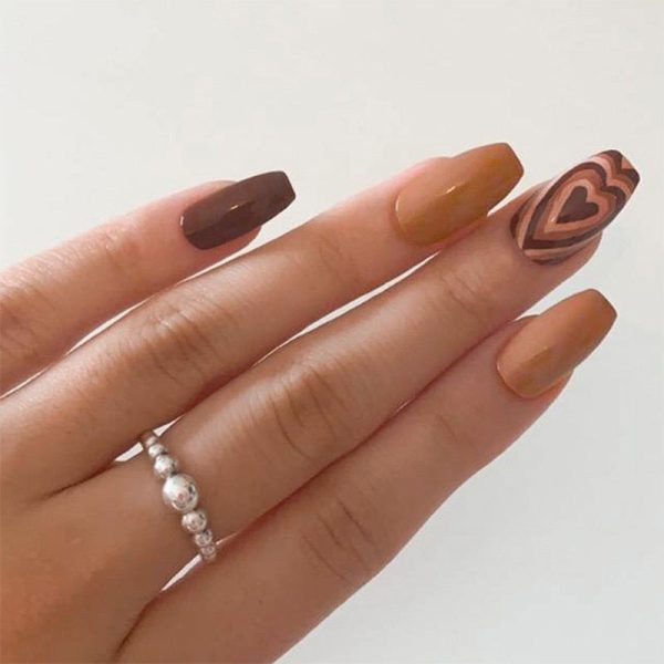 Wholesale Brown Color False Nails Heart Shaped Plastic Nail Stickers For Sale